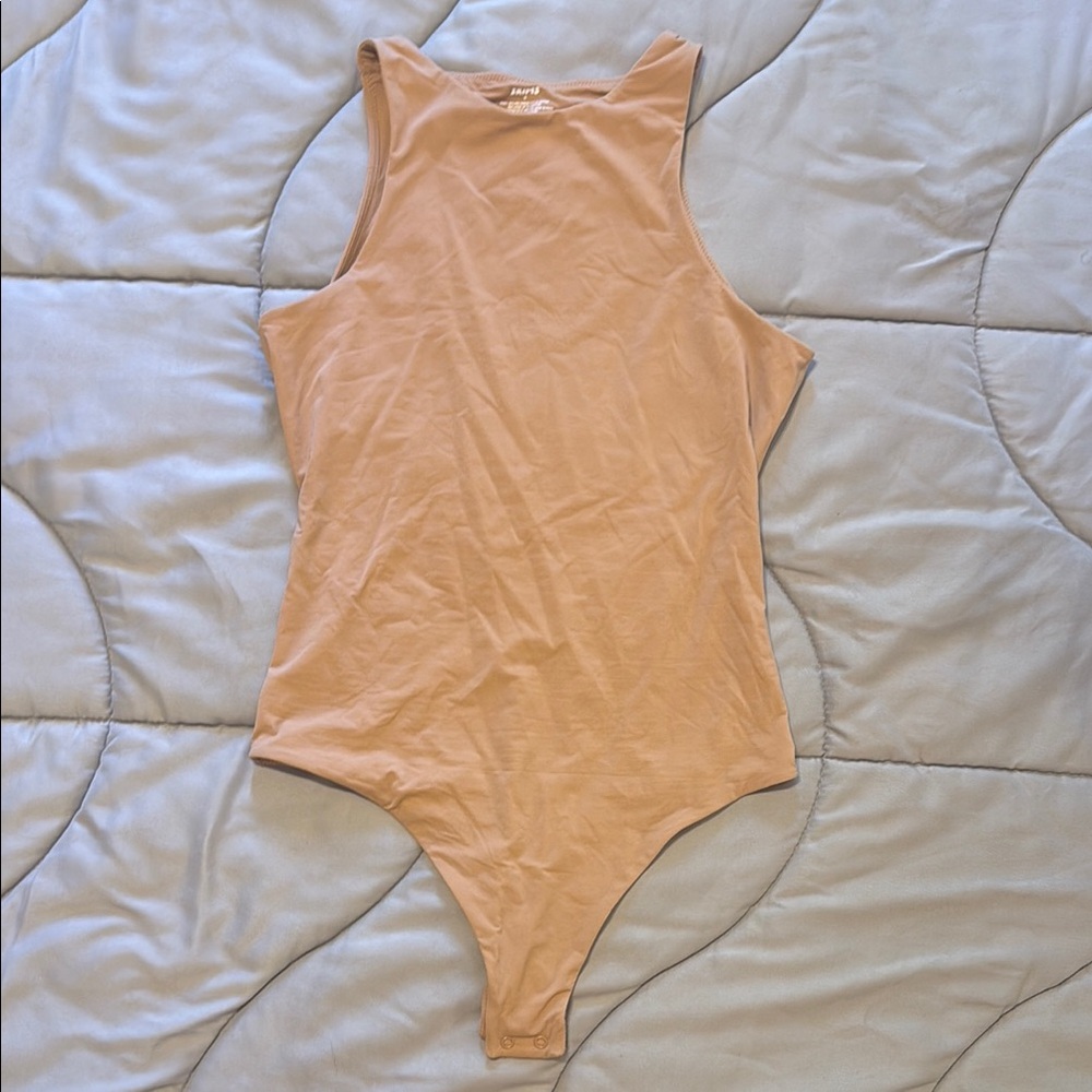 SKIMS Highneck Bodysuit in Ochre - M